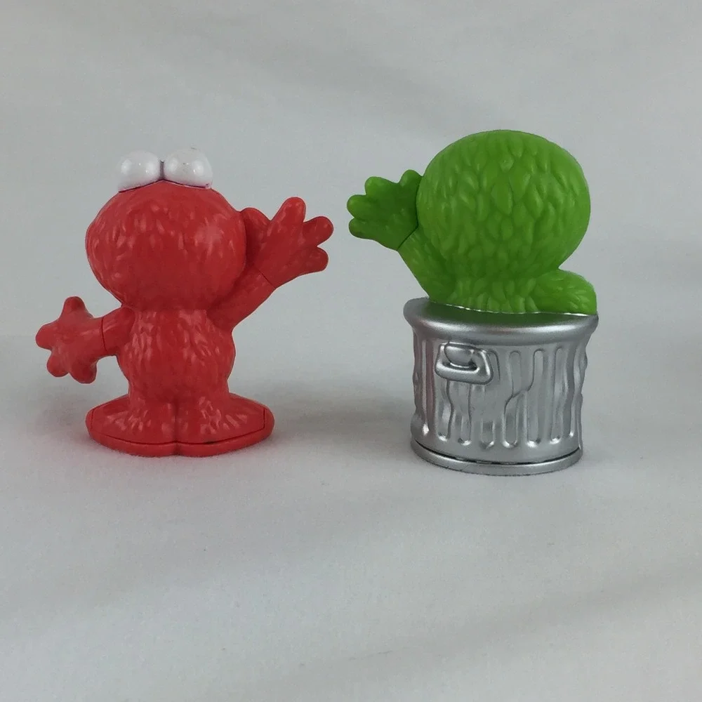 Hasbro Sesame‎ Street Toy Figures 3in Elmo Cookie Monster Abby Oscar Grover